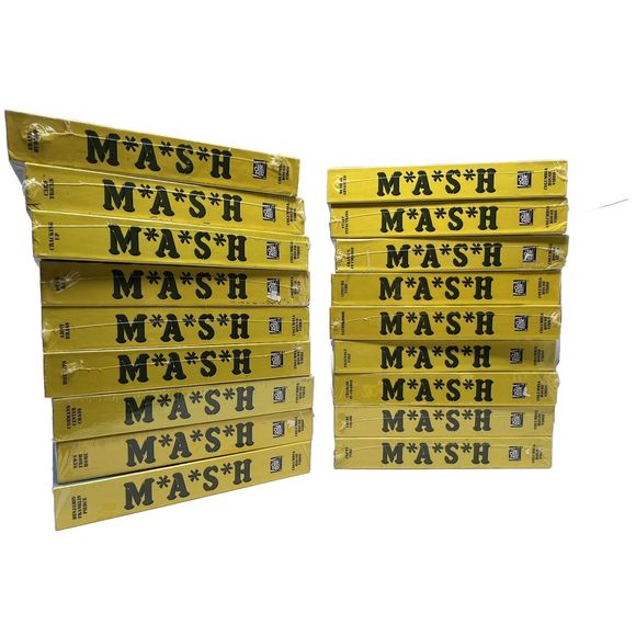 Lot Of 18 Brand New Sealed MASH Collectors Edition VHS Tapes 1997 - Picture 1 of 16